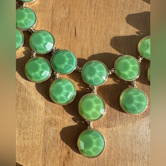 Banana Republic Gold  and Green Necklace - Picture 2 of 4
